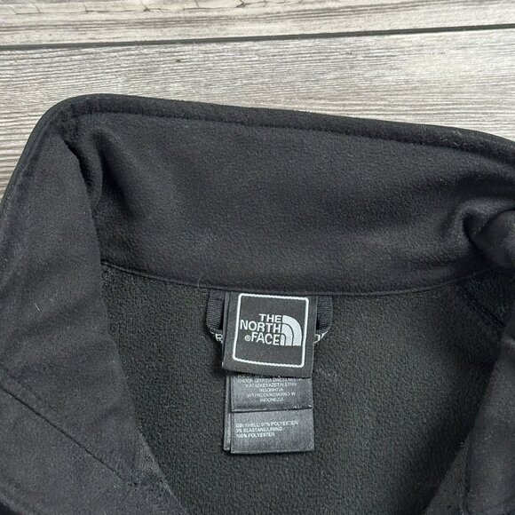 The North Face Light Jacket - Picture 5 of 5